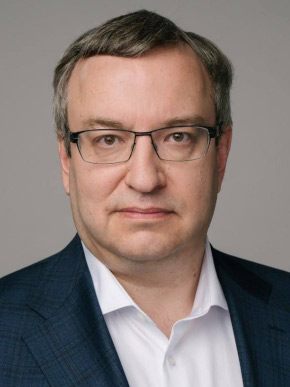 Михаил Горбачев