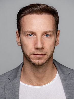 Сергей Савинов